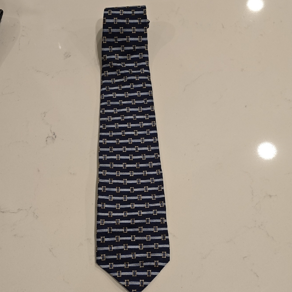Classic Navy and Silver Geometric Men's Tie
